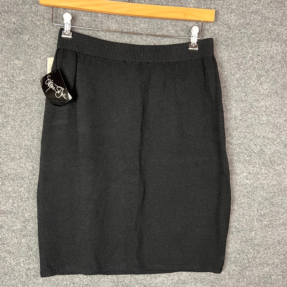 NEW $140 St. John Knit Skirt Womens 10 Black Wool Rayon Pencil Elastic Waist - Picture 2 of 8
